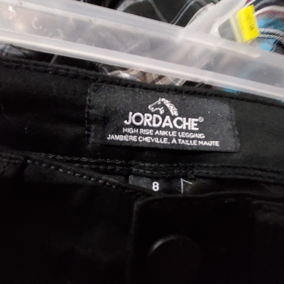 Jordache High Rise Ankle Jeans - Picture 3 of 8